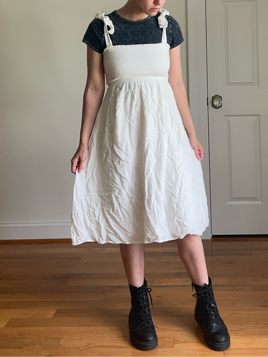 Lulus Dresses & Skirts - Lulu's White Smocked Tie-Shoulder Midi Dress